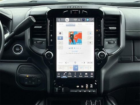 Used 2024 RAM 2500 Rebel image 15