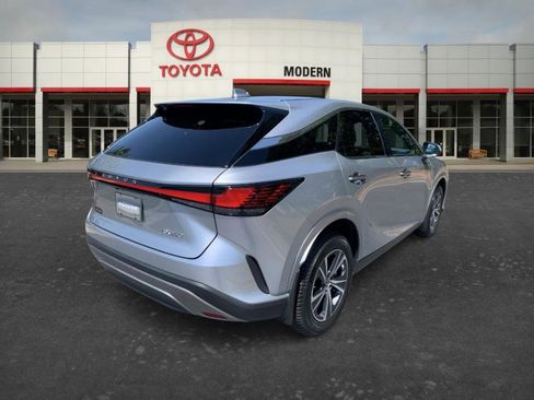 Used 2025 Lexus RX 350 FWD w/ Accessory Package image 5