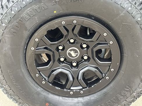 Used 2022 Ford Bronco Wildtrak AWD/4WD image 10