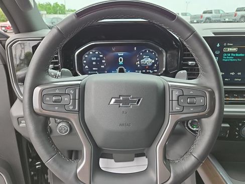 Certified 2026 Chevrolet Silverado 1500 High Country w/ Midnight Edition AWD/4WD image 19