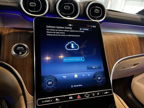 Certified 2023 Mercedes-Benz GLC 300 4MATIC image 28