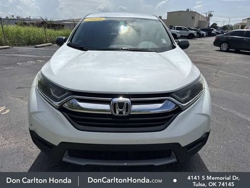 Used 2018 Honda CR-V LX image 2