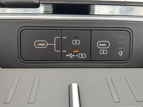 Certified 2025 Hyundai Santa Fe XRT AWD/4WD image 17