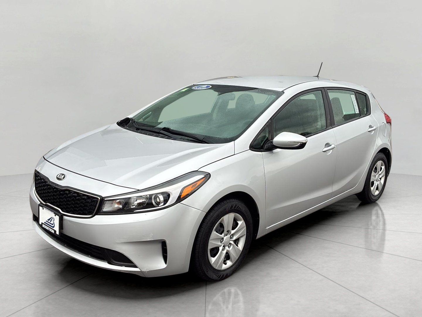Used 2017 Kia Forte LX FWD image 4