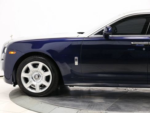 Used 2016 Rolls-Royce Ghost image 7