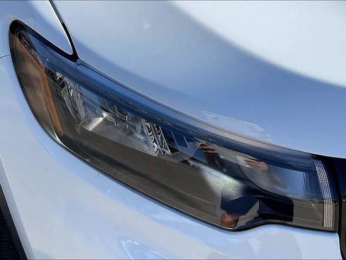 Used 2026 Jeep Compass Latitude image 13