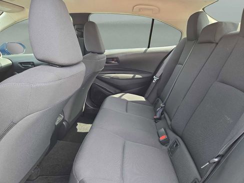 Used 2023 Toyota Corolla LE image 12