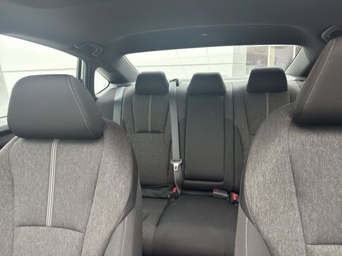 Used 2025 Honda Accord Sport image 30