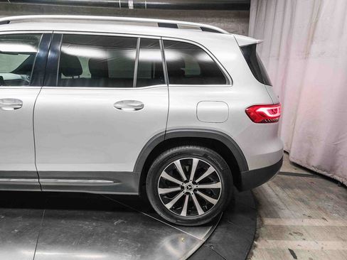 Certified 2022 Mercedes-Benz GLB 250 image 8