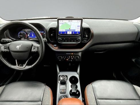Used 2023 Ford Bronco Sport Outer Banks w/ Tech Package AWD/4WD image 8