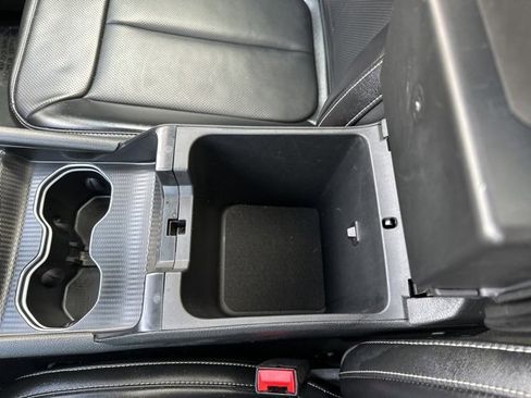 Used 2024 Jeep Grand Cherokee L Limited w/ Luxury Tech Group II image 30