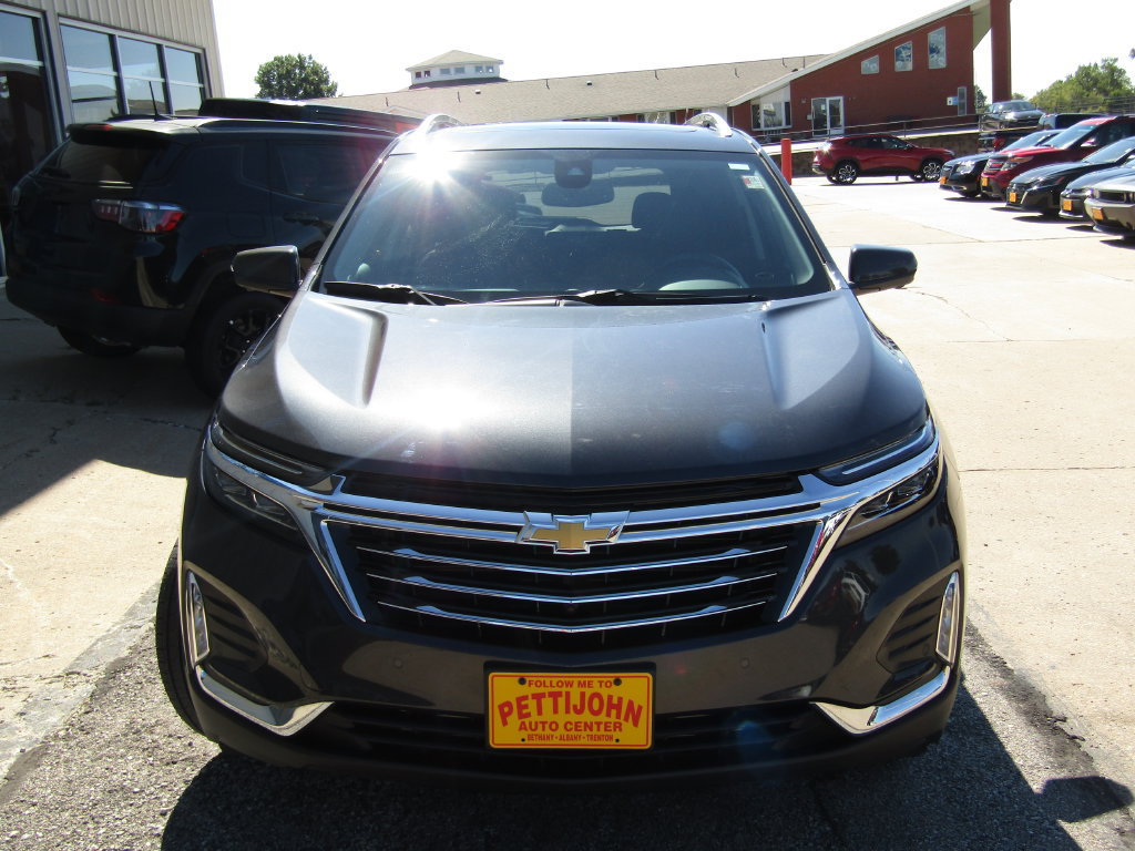 Used 2022 Chevrolet Equinox Premier AWD/4WD image 13