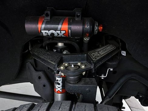 Used 2020 GMC Sierra 3500 AT4 image 7