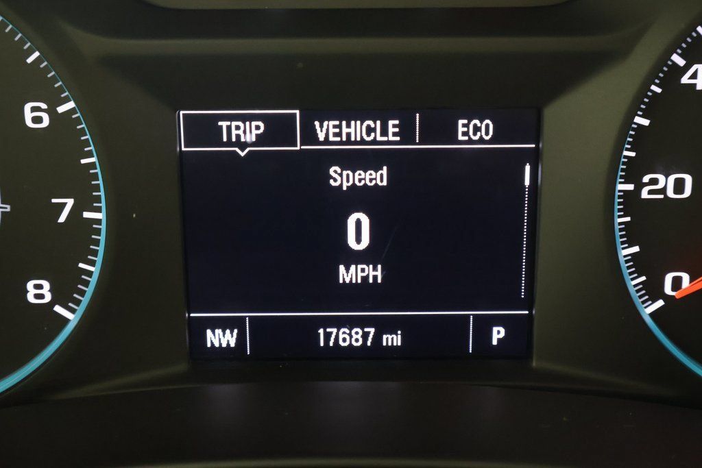 Used 2023 Chevrolet Equinox LS FWD image 17