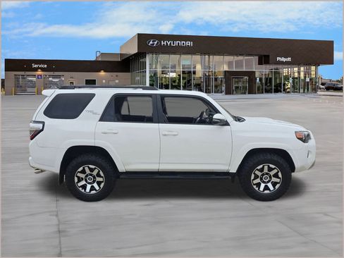 Used 2019 Toyota 4Runner TRD Off-Road Premium image 7