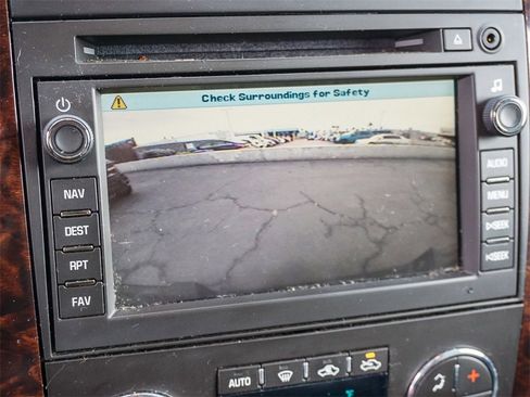 Used 2011 GMC Sierra 1500 Denali image 23