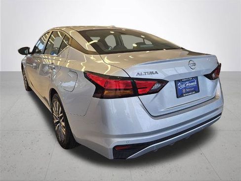 Certified 2023 Nissan Altima 2.5 SV image 11