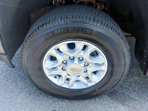 Used 2022 Chevrolet Silverado 3500 W/T w/ WT Convenience Package AWD/4WD image 10