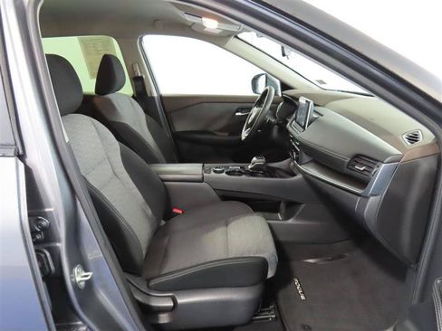 Used 2023 Nissan Rogue SV AWD/4WD image 35