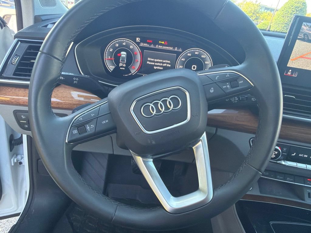 Used 2024 Audi Q5 2.0T Premium Plus w/ Premium Plus Package AWD/4WD image 30