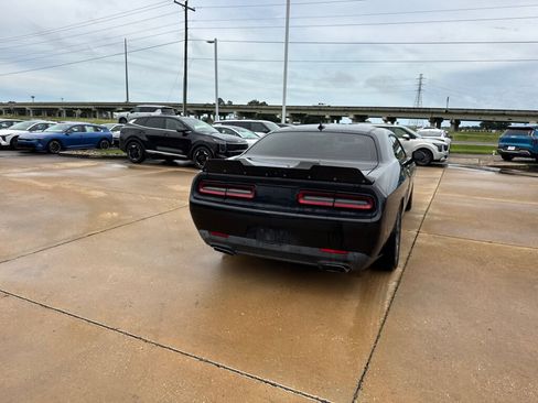 Used 2015 Dodge Challenger R/T w/ Quick Order Package 28B R/T RWD image 16