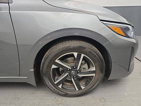 Used 2024 Nissan Sentra SV image 12
