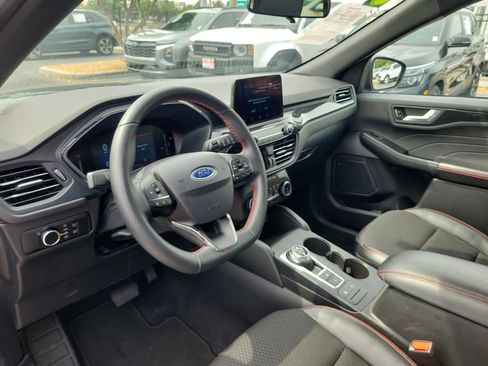 Used 2025 Ford Escape ST-Line AWD/4WD image 22