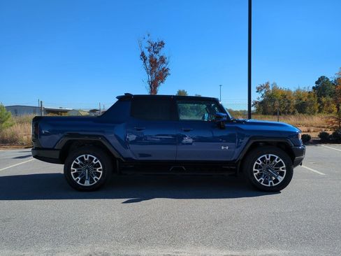 Used 2024 GMC Hummer EV 3X image 2