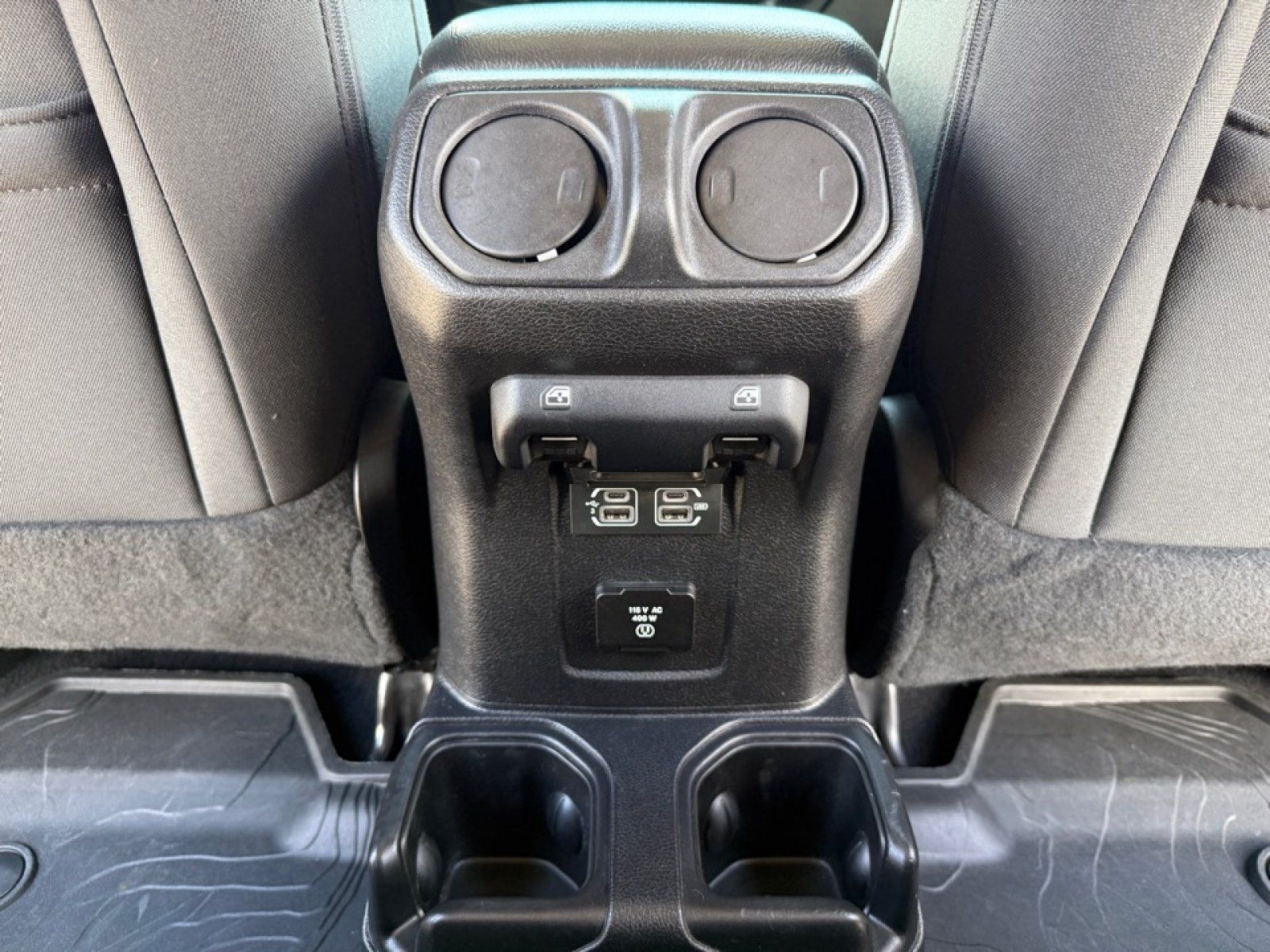 Used 2020 Jeep Gladiator Overland w/ Uconnect 4C Nav & Sound Group AWD/4WD image 31