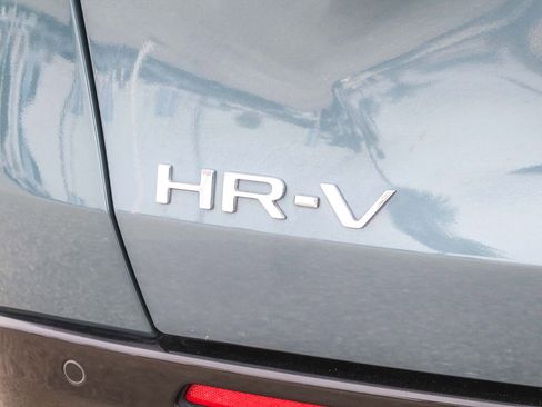 Certified 2024 Honda HR-V EX-L image 11