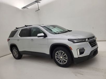 Used 2022 Chevrolet Traverse LT