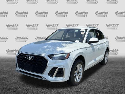 Used 2023 Audi Q5 2.0T Premium w/ Convenience Package AWD/4WD image 6