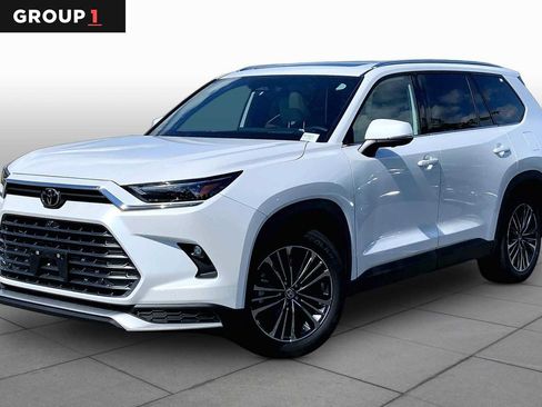 Used 2026 Toyota Grand Highlander AWD Hybrid image 1