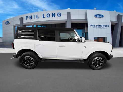 Used 2022 Ford Bronco Outer Banks AWD/4WD image 8