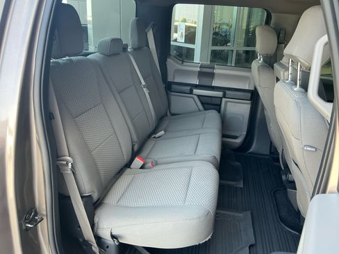 Used 2019 Ford F150 XLT AWD/4WD image 18