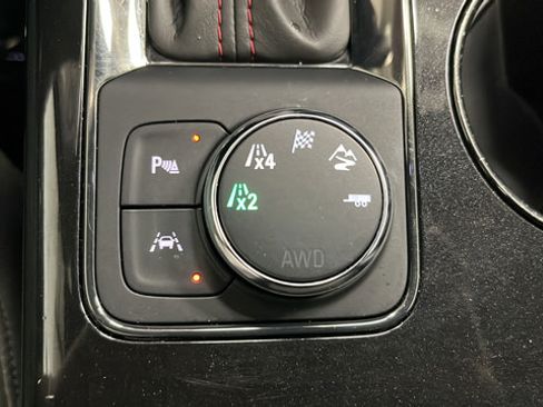 Used 2023 Chevrolet Blazer RS AWD/4WD image 29