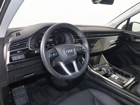 Used 2022 Audi Q7 Premium Plus w/ Premium Plus Package image 25