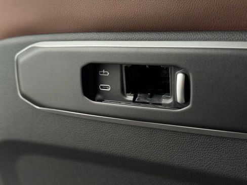 New 2026 BMW X5 xDrive40i w/ M Sport Package image 22