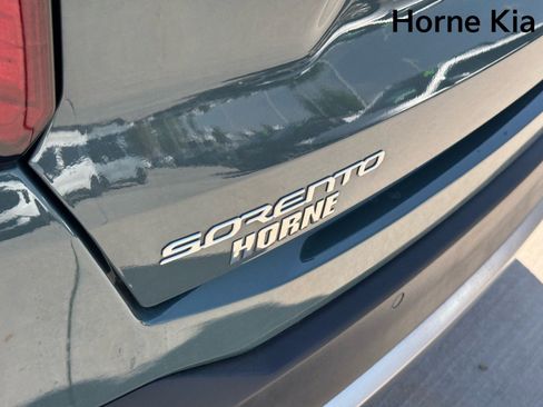 Certified 2025 Kia Sorento EX AWD/4WD image 31