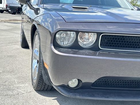 Used 2013 Dodge Challenger R/T RWD image 11