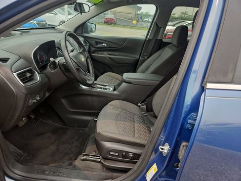 Used 2024 Chevrolet Equinox LT FWD image 9