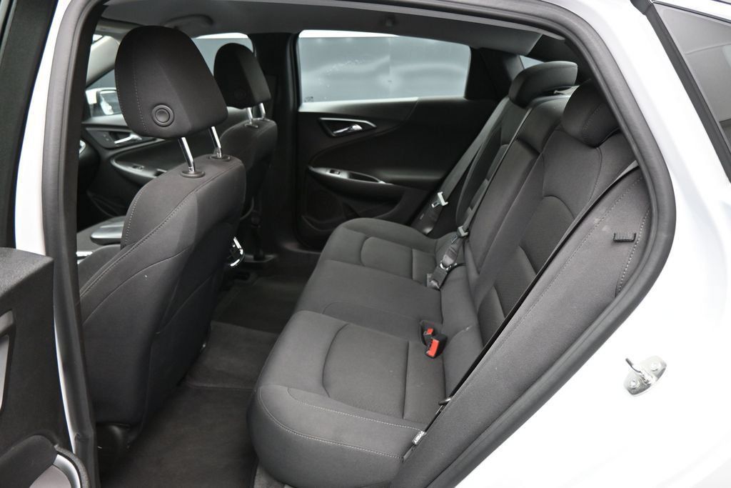 Used 2024 Chevrolet Malibu LT FWD image 27