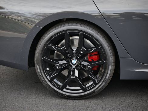 New 2026 BMW 330i Sedan w/ M Sport Package image 6