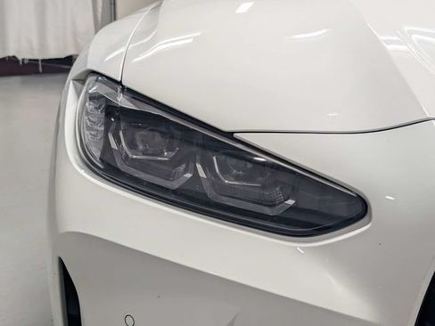 Used 2022 BMW M4 xDrive Competition w/ Executive Package AWD/4WD image 28