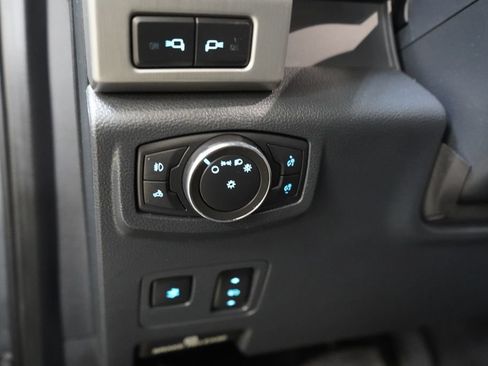 Used 2022 Ford F350 Platinum AWD/4WD image 35
