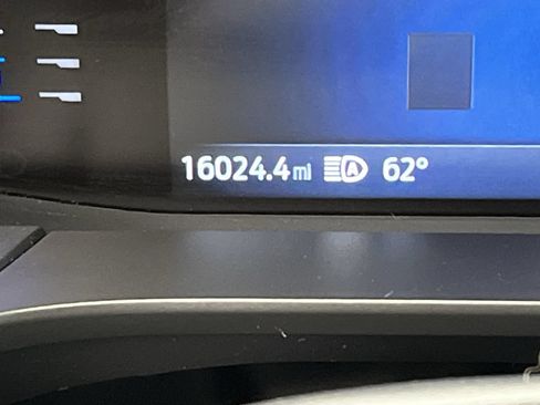 Used 2024 Ford Escape ST-Line w/ Tech Pack #1 AWD/4WD image 16