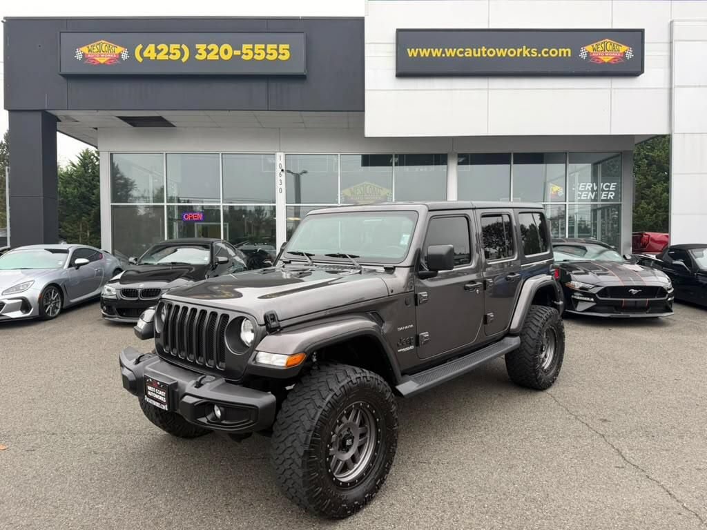 Used 2019 Jeep Wrangler Unlimited Sahara AWD/4WD image 1
