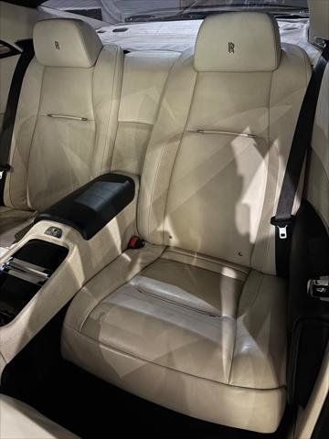 Used 2014 Rolls-Royce Wraith RWD image 17