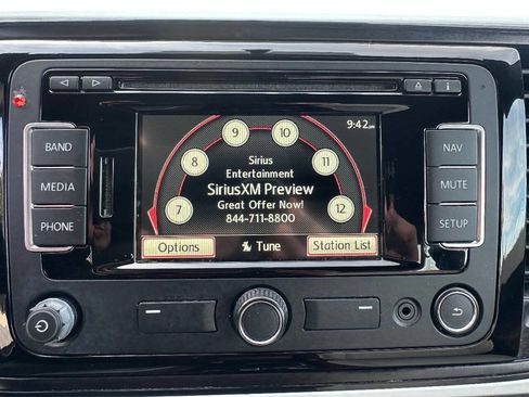 Used 2015 Volkswagen Beetle 1.8T Classic image 24