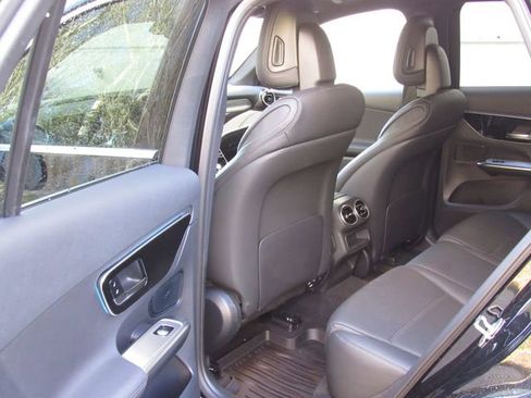 Certified 2026 Mercedes-Benz GLC 300 4MATIC image 14